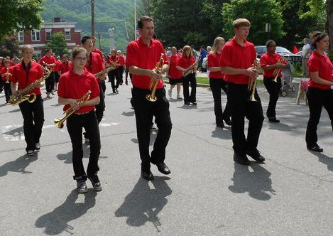 marchingBandh