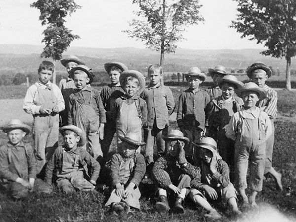 boys 1910
